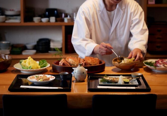 新橋駅・銀座駅周辺の和食「銀座 佐々木」さんのクチコミレポート。一期一会の割烹料理が記念日ディナーやお祝いの席、接待に人気